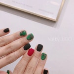네일바이쭈🎀さんはInstagramを利用しています:「크리뚜마뚜❤️💚 . . ✔️예약금제 - 시술한타임당 2만원 ✔️이달의아트 프로필 하단...
