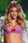easy secret hair studio(이지 시크릿 헤어) | 22 Years of Victoria's Secret Runway Hair(이미지 포함)