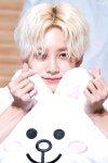 센츠세븐틴 (Scents17) | 「세븐틴17」おしゃれまとめの人気アイデア|Pinterest|홍균 김 | ジスハン, Seventeen ジョンハン, ハニ
