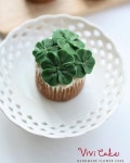 Gomo Cake(고모케이크) | Buttercream flowercake Made by_vivicake 비비케이크 www.vivi-cake.com vivicakeclass@gmail.com . . . #플라워케이크...