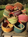 Mini baskets! Kids can carry their little treasures and Mums can carry their phone, purse and keys. Perfect :)(이미지 포함) | 가방