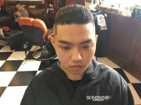 란조바버헤드&gradation . . . . . . . #밤므 #홍대바버샵... conceptbarbershop #bombmme #r… | Hair cuts, Barber shop, In ear headphones