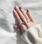Lavender x purple , pearl x lavender rings with new #avecnynails 💅🏻🍬 . 👉🏻 dbl open crown ring + open crown ring 2...