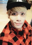 kim jonghyun <3 I love this Pin so much <3 <3 <3 <3 Btw everyone loves this pic | 최민호, 샤이니