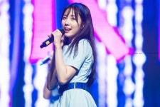 에프.에이프릴(F.April) | Pin on April (에이프릴)