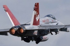 F-18에 있는 125 STUDIO님의 핀