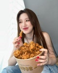 창작연구소빠싹 | 칼칼 ~ 한 청양치킨 빠싹빠싹해요 🤎, 2023 | Renkler, Doğa tarihi