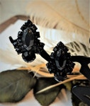Vintage Black Rhinestone & Brass Cluster Statement Clip On Earrings | 보석