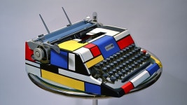 Mondrian Typewriter | 디자인