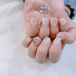 네일맛집nailbeautysalon | ♡ ᴱᴵᴸᴱᴱᴺᶻᶻᴵᴺ ♡ 예쁜아트, 네일맛집 꾸오네일♥ ⠀ 인기쟁이 이달의아트 ٩̋(๑˃́ꇴ˂̀๑) 민정언니랑 찰 떡...