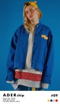 'ADER' patch blue jacket. 'THE OTHER, THE ADER' t-shirts.Yellow acc. www.adererror.com | 패션 일러스트 포즈, 옷, 패션