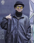 Pin by SanSan on HaHa - 하하 | Nike jacket, Athletic jacket, Running man