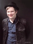 CUTEST THING I HAVE EVER SEEN OH MY GOD PATRICK IM SO HAPPY BECAUSE HE LOOKS SO HAPPY JUST LOOK AT HIM OH MY GOD | 패트릭 스텀프