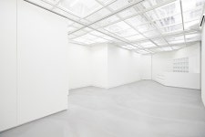 성수동 예술인들의 아지트, 우란문화재단 | Flooring, Room divider, Home decor