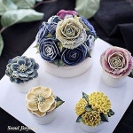 지니케익아트연구소 | 지니케이크 korea flower cake (@seoul_jinycake) • Instagram photos and videos in 2020 | Flower cake, Cake, Blooming flowers