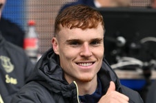 Everton supporter confronts Ireland manager in shop over latest Jake O'Brien snub - Liverpool Echo Everton supporter confronts...