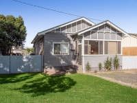 92 Anzac Avenue, Newtown, Qld 4350 - House for Sale - realestate.com.au 92 Anzac Avenue, Newtown, Qld 4350