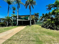 보엔팜 | 6 Sedgman Street, Moranbah, QLD 4744 - realestate.com.au