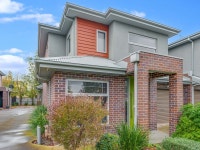 금장농5-38 | 5/38 Curtin Street, Maidstone, Vic 3012 - Townhouse for Rent - realestate.com.au 5/38 Curtin Street, Maidstone, Vic 3012