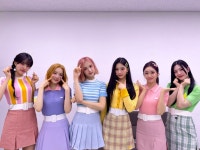 놀라운 성장세스테이씨 STAYDOM 초동 35000장 돌파