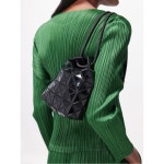 이세이미야케(ISSEY MIYAKE) | 이세이미야케 링 크로스 버킷백 블랙 BB36AG531 15 26 SS 바오바오 이세이 미야케 Wring 드로스트링 탑...