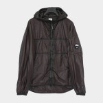 CP컴퍼니(CP Company) | CP컴퍼니 남성 나다 쉘 후디 바람막이 자켓 768365 Nada 트랙 17CMOW038A 006099U 674 미디움 525973...