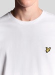 2023-0205-1496 | lyle & scott | lyle & scott 화이트 롱 슬리브 코튼 티셔츠 LYLE & SCOTT Long Sleeve Cotton T-Shirt White TS512VOG 149626372...