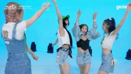 컬러드스파 지니킴 | 무대, 근데 이제 뮤직컬러를 곁들인.. 지니 플레이컬러 (Play Color) - 지니
