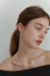 The Half Moon Earring - Silver :상세정보 - HAGO(하고)