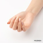 손끝에 봄을 물들이다-큐레이팅 숍(CURATING) | 무신사 스토어