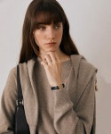 던스트(DUNST) ESSENTIAL CASHMERE KNIT PULLOVER SOFT GREIGE_UDSW1C202I1 - 99,000 | 무신사 스토어