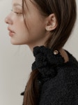 카인더베이비(KINDABABY) black boucle tweed scrunch - 32,000 | 무신사 스토어