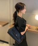 벨류엣(VALLUAT) Mude bag_Black - 사이즈 & 후기 | 무신사