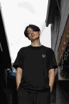 네키드윙즈 × 두낱잍 | 무신사