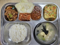 (주)주원동서대학교교직원식당 | 12월 18일 (월) 점심 급식사진 :: 급식 소식 :: 주원초등학교 주원초등학교 :: 급식 소식 :: 12월 18일 (월) 점심 급식사진