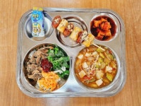 케이탑푸드(동패점) | 12월 20일 (수) 점심 급식사진 :: 급식 소식 :: 동패중학교 동패중학교 :: 급식 소식 :: 12월 20일 (수) 점심 급식사진