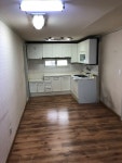 Before: 문래 건영아파트 33평 공사 전 주방 모습 ⓒ홈데이원 by 홈데이원 | 호미파이 & homify