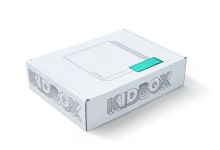 This Kids' Style Box Lets You Skip the Malls—and Help Others in Need | Mental Floss This Kids' Style Box Lets You Skip the...