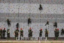 새마을식당역전우동포항해병1사단점 | BEMIL 아카이브 - BEMIL 군사세계 2009년 해병대 여름캠프 - 포항 (해병대 1사단)
