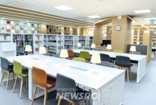 - 광명시, 시민운동장 지하 ‘대규모 공영주차장 및 복합문화공간’ 조성 광명시, 시민운동장 지하 ‘대규모 공영주차장 및 복합문화공간’ 조성