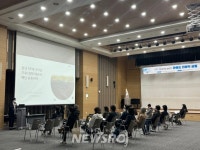 마포구, ‘삶을 더 깊이 있게’ 마포중앙도서관 인문학 살롱 개장 | 뉴스로