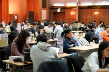 판로개척과 컨설팅까지…경기도주식회사, ‘2025년 유통상담회’ 참여 기업 모집 | 뉴스로