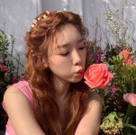 봄처럼 예쁜 태연 - 스퀘어 카테고리