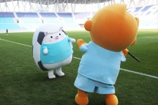빅토 이제 손 뱌껴서 셀카도 찍을 수 있어 - 국내축구 카테고리