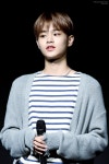 휘덬들 좋아하는 대휘 메이크업을 골라보자 - Wanna One(워너원) 카테고리