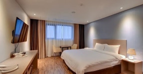 Sea & Moon Tourist Hotel, 인천, 한국 - www.trivago.co.kr Sea & Moon Tourist Hotel