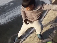 허브속에빠진미인 | 얼음 속에 빠진 사람은?