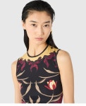 마린 세르(MARINE SERRE) (W) 플라워즈 프린티드 저지 슬리브리스 탑 블랙 레드 FLOWERS PRINTED JERSEY SL TOP BK97 BLACK/RED - 사이즈...