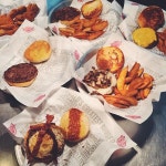 Fuddruckers - Mission Valley East - 팁 28개에서의 사진