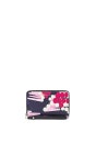 Marc Jacobs 사피아노 지오 스팟 지퍼 폰 리슬렛 in 블랙 멀티 | REVOLVE 사피아노 지오 스팟 지퍼 폰 리슬렛 from Revolve.com